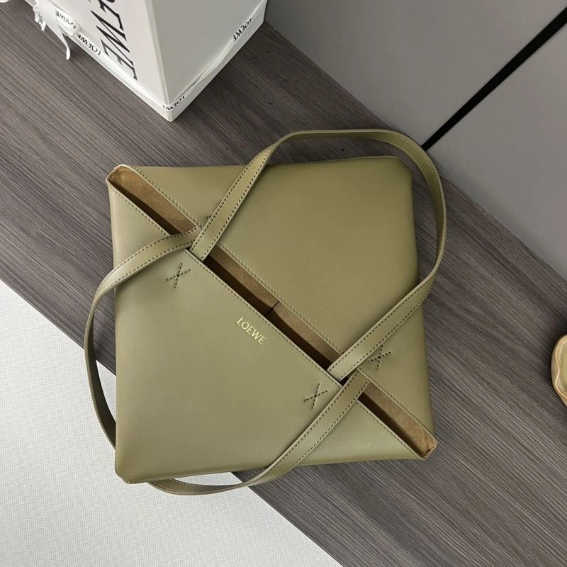 Sophisticated Loewe Shopping Bags 61414