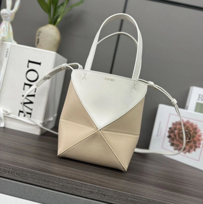 Loewe Shopping Bags Elegant 61419