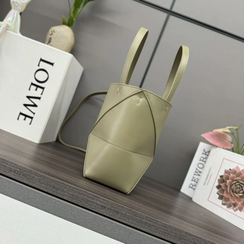 Loewe Shopping Bags Compact 61436