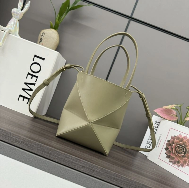 Loewe Shopping Bags Compact 61436