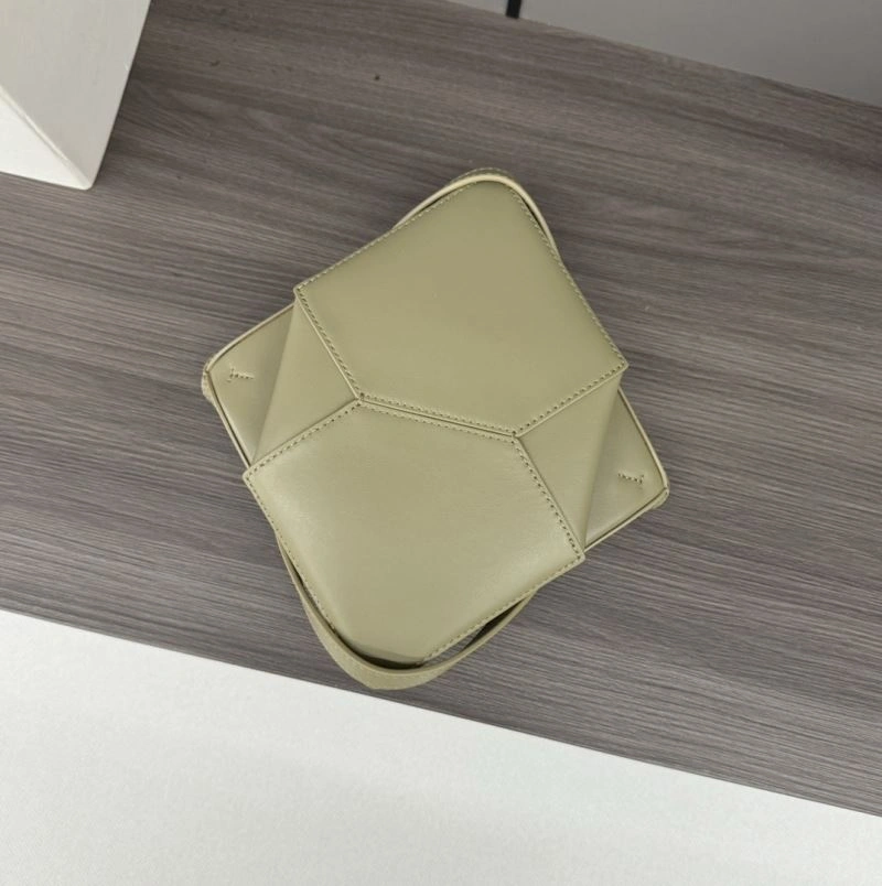 Loewe Shopping Bags Compact 61436