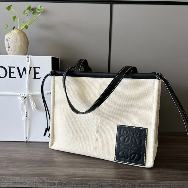 Loewe Shopping Bags Lightweight 61405