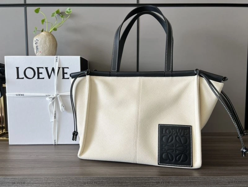 Loewe Shopping Bags Lightweight 61405