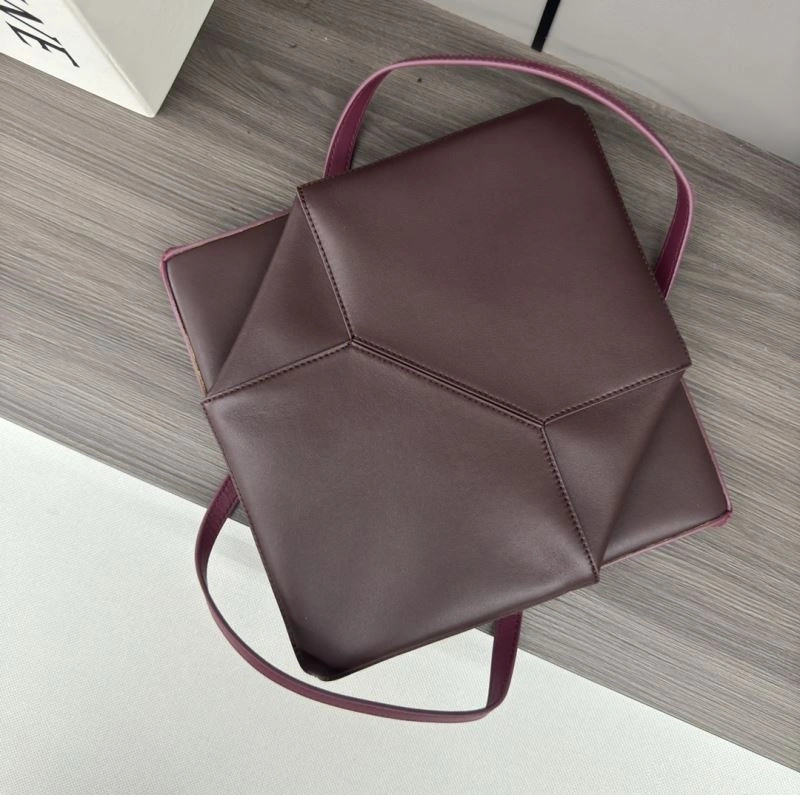 Loewe Shopping Bags Minimalist 61403