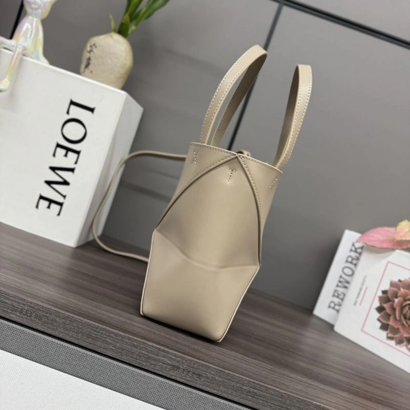 Loewe Shopping Bags FashionForward 61394