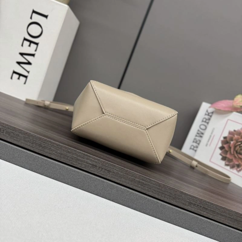 Loewe Shopping Bags FashionForward 61394