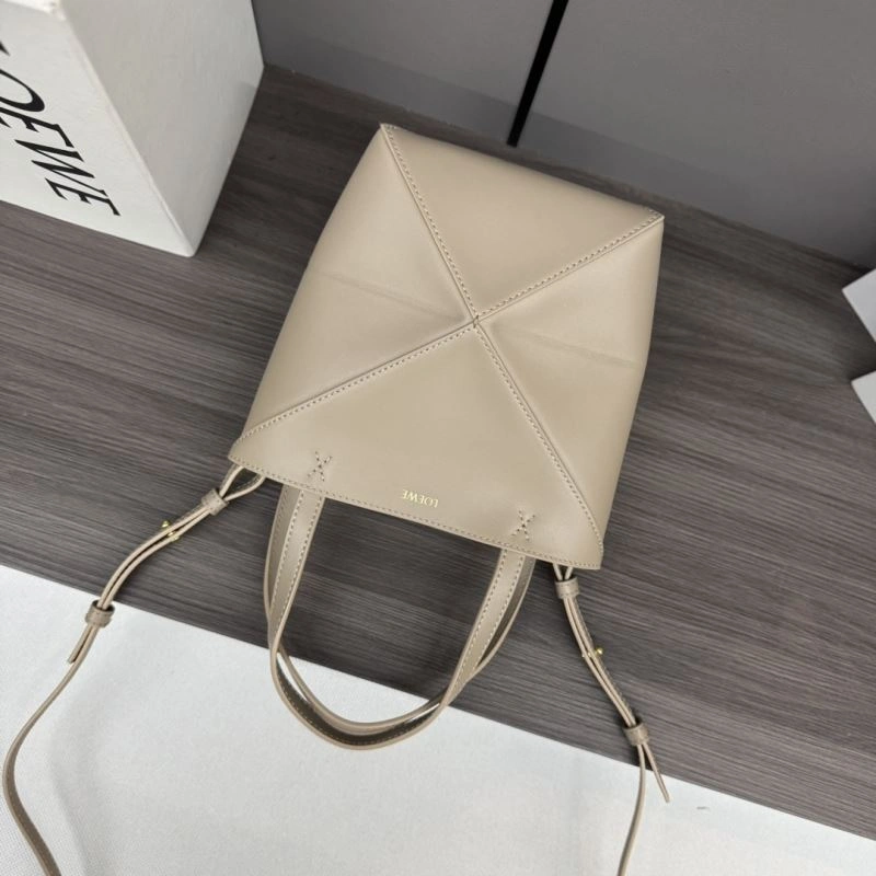Loewe Shopping Bags FashionForward 61394