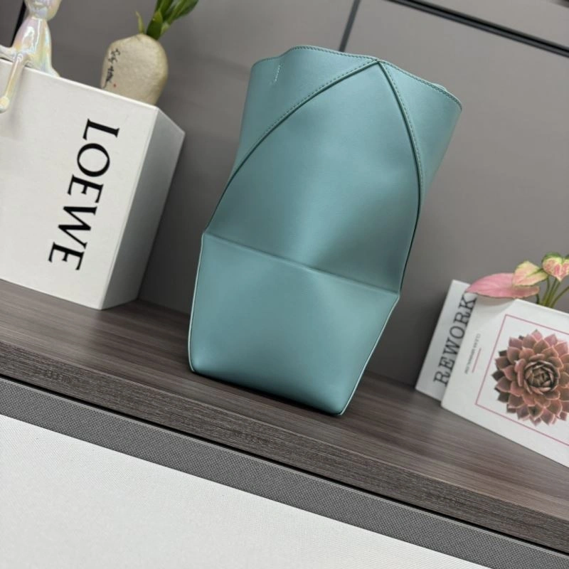 Loewe Shopping Bags Refined 61389