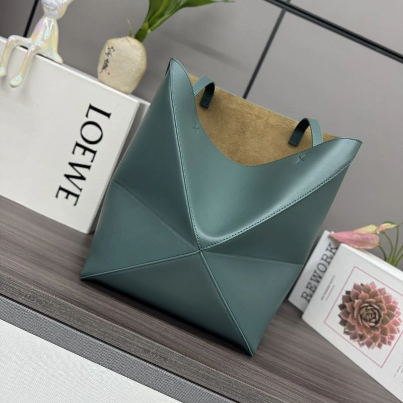 Loewe Shopping Bags Attractive 61382