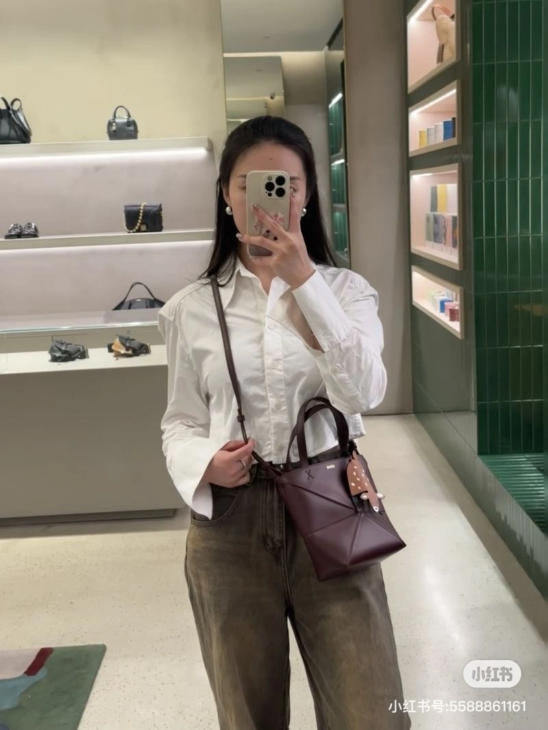HighQuality Loewe Shopping Bags 61386