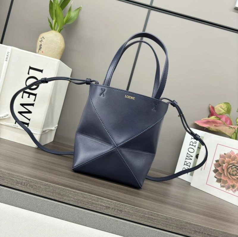 Loewe Shopping Bags Unique 61374