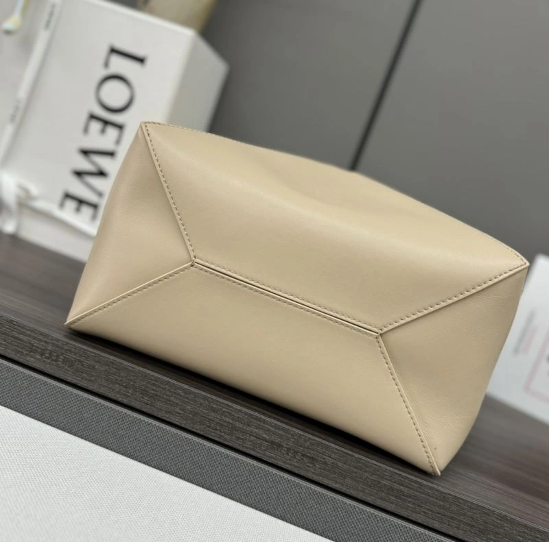 Lightweight Loewe Shopping Bags 61421