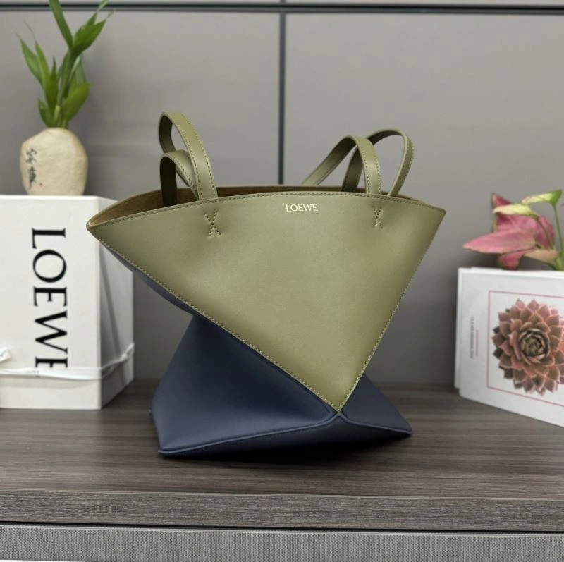 Loewe Shopping Bags FreshLook 61377