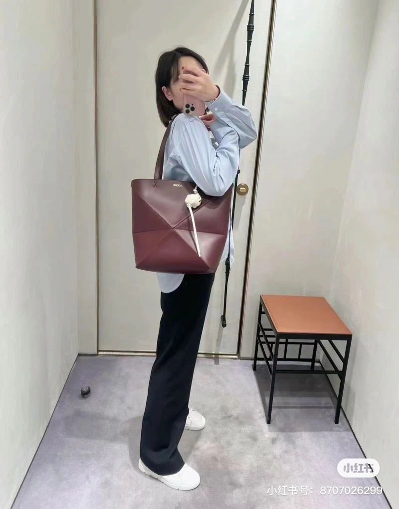 OdorResistant Loewe Shopping Bags 61387