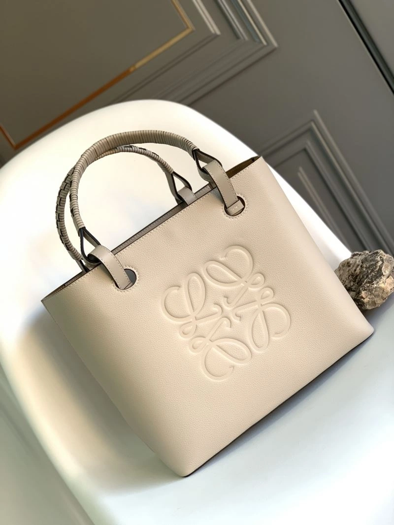 SunProtective Loewe Shopping Bags 61371