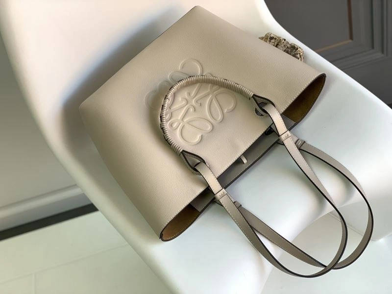 SunProtective Loewe Shopping Bags 61371