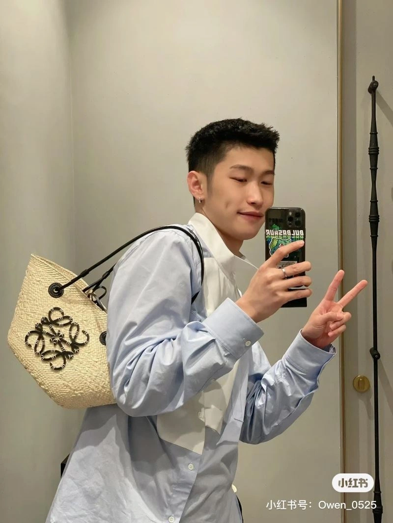 Loewe Shopping Bags ModernLook 61369