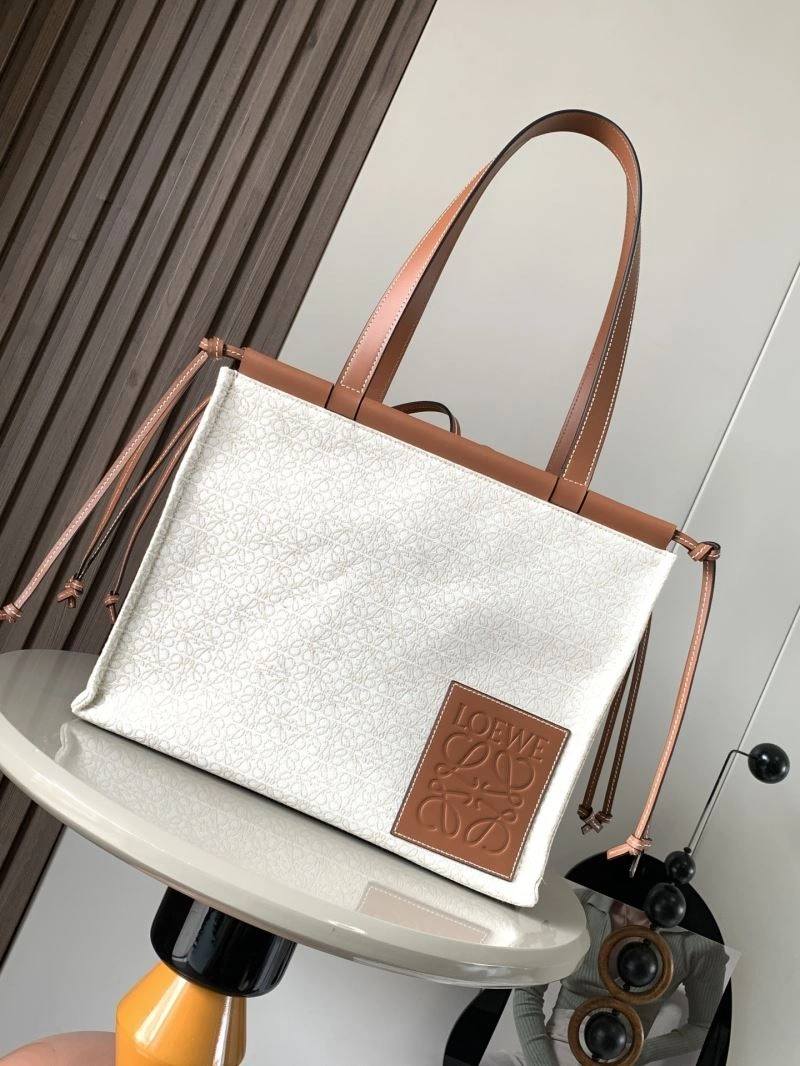 Loewe Shopping Bags Classic 77466