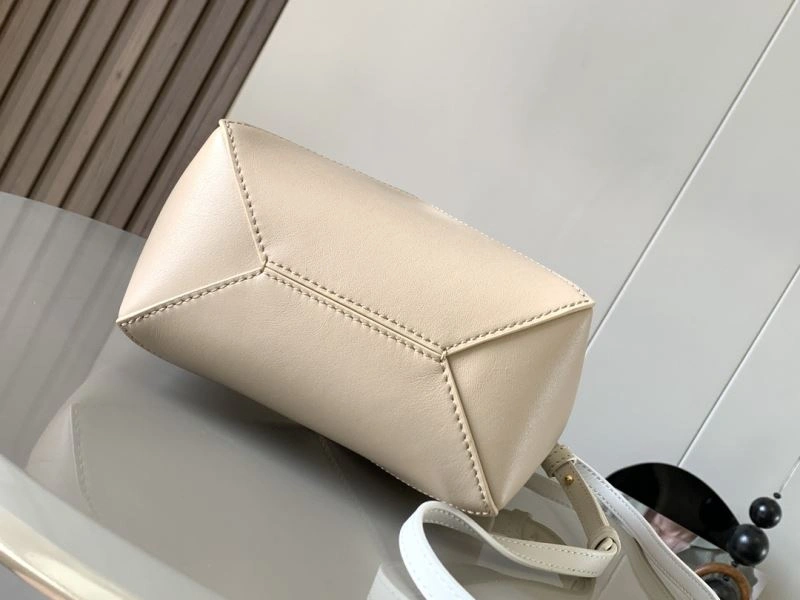 ZipUp Loewe Shopping Bags 73058