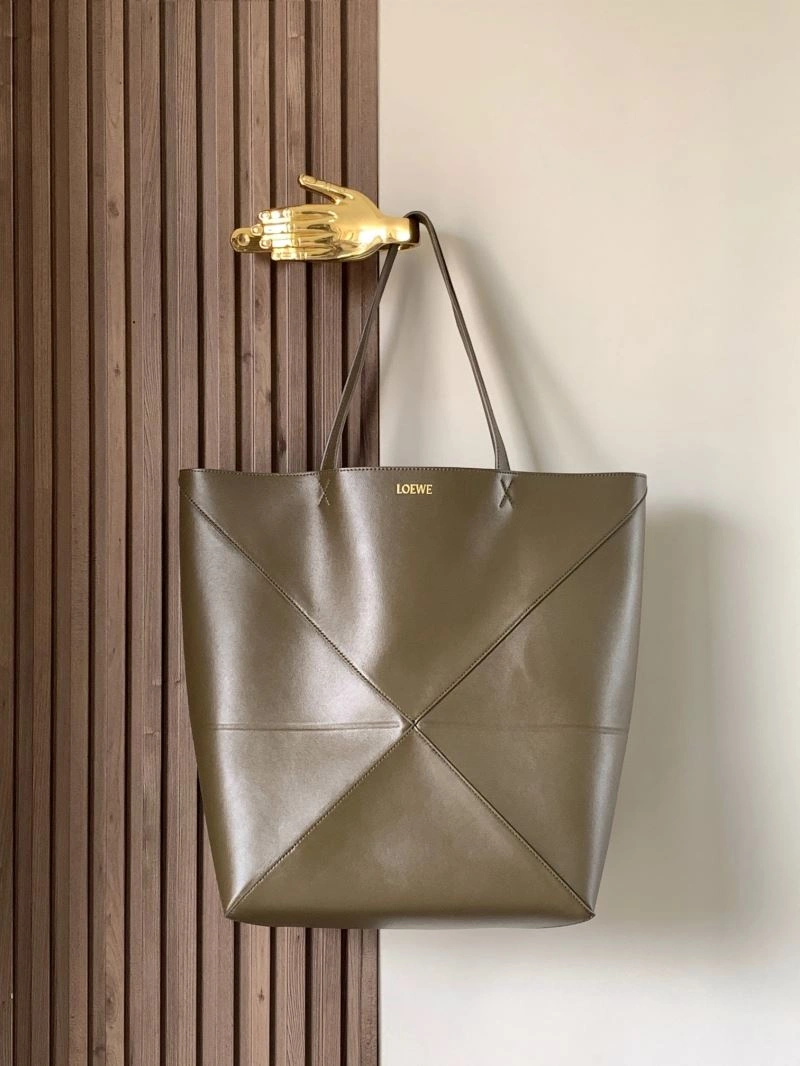 Loewe Shopping Bags Cozy 73052
