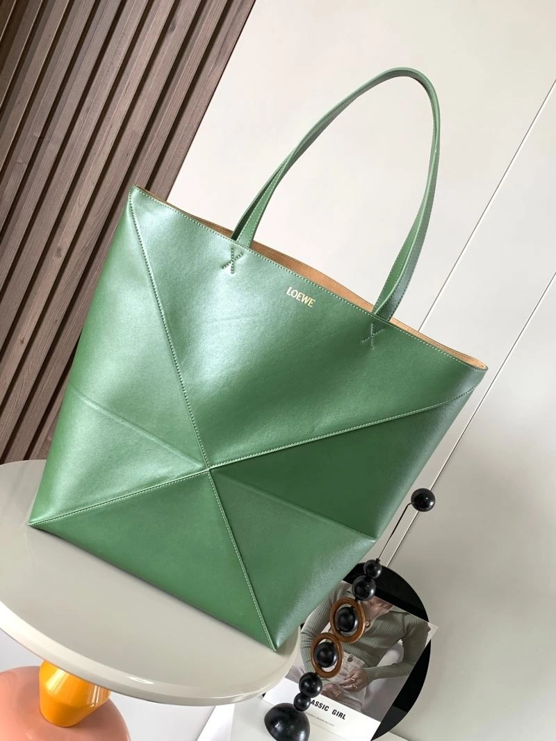 Loewe Shopping Bags Sophisticated 73048