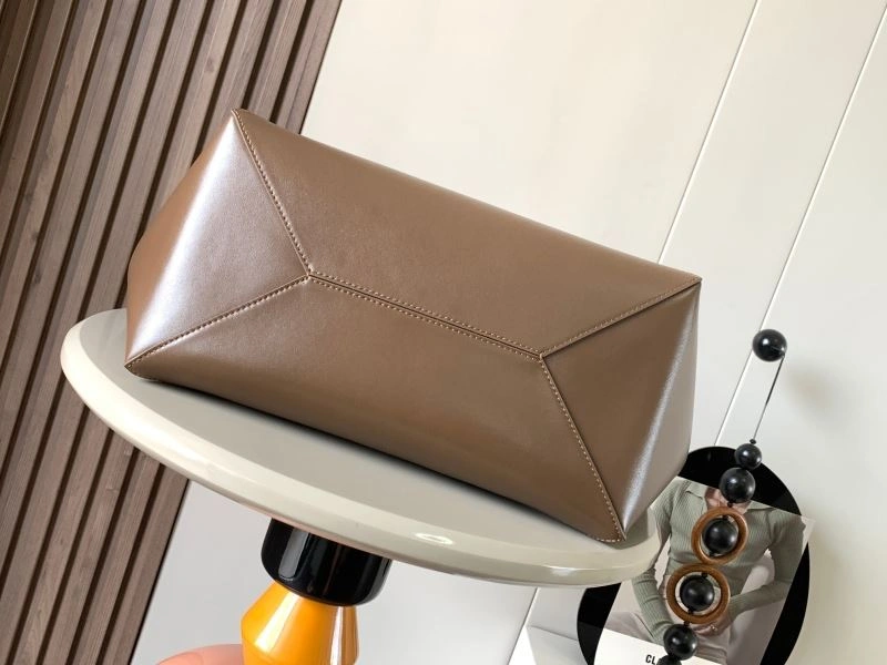 Loewe Shopping Bags Timeless 73103