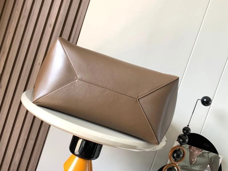 Loewe Shopping Bags Versatile 73053