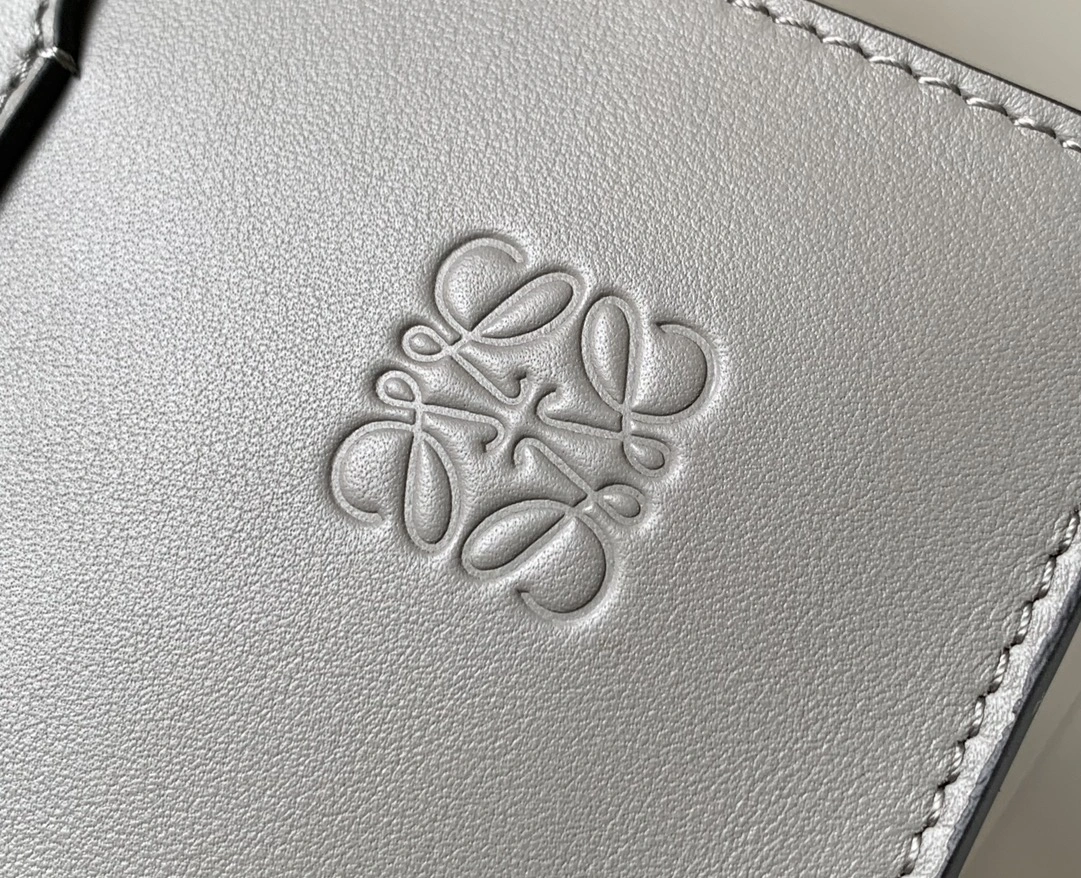 Loewe Shopping Bags Seasonal 71887