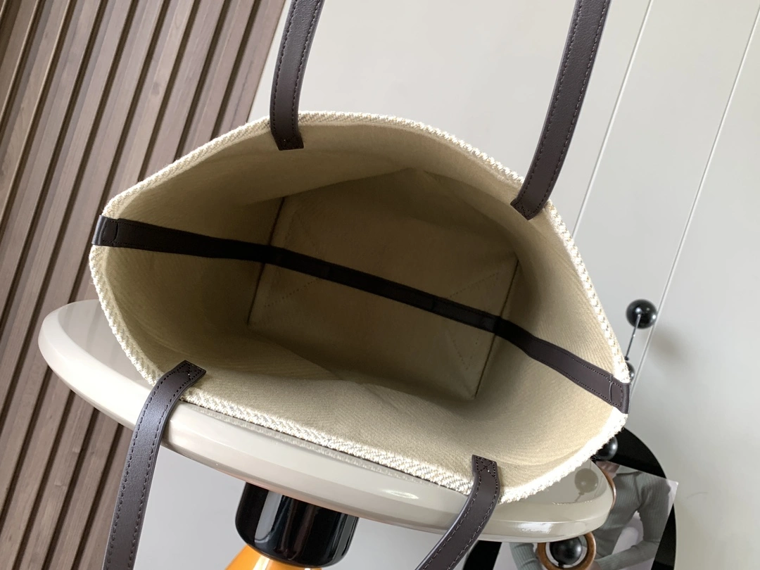 Loewe Shopping Bags DailyWear 71875