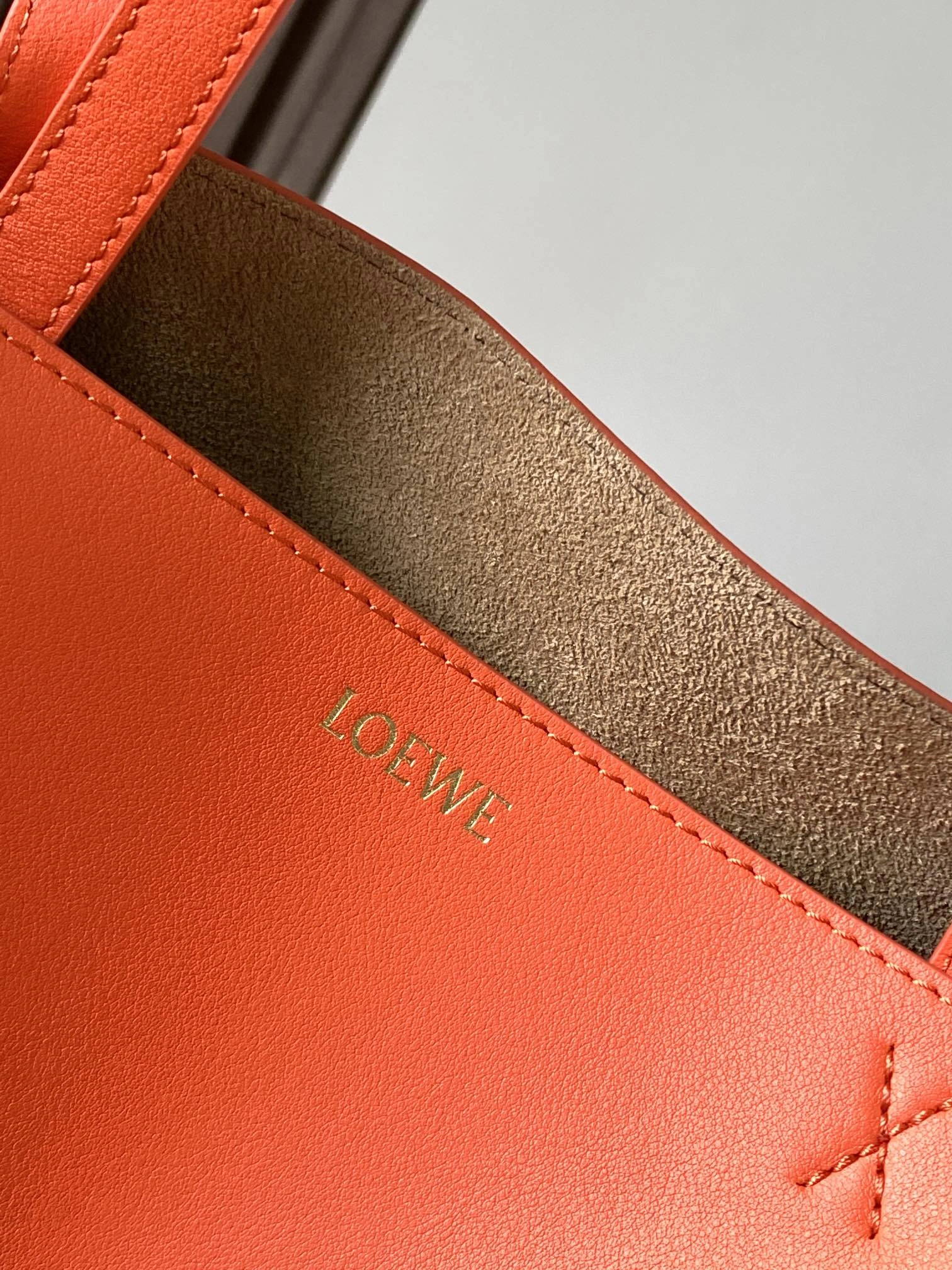 Loewe Shopping Bags Bright 71882