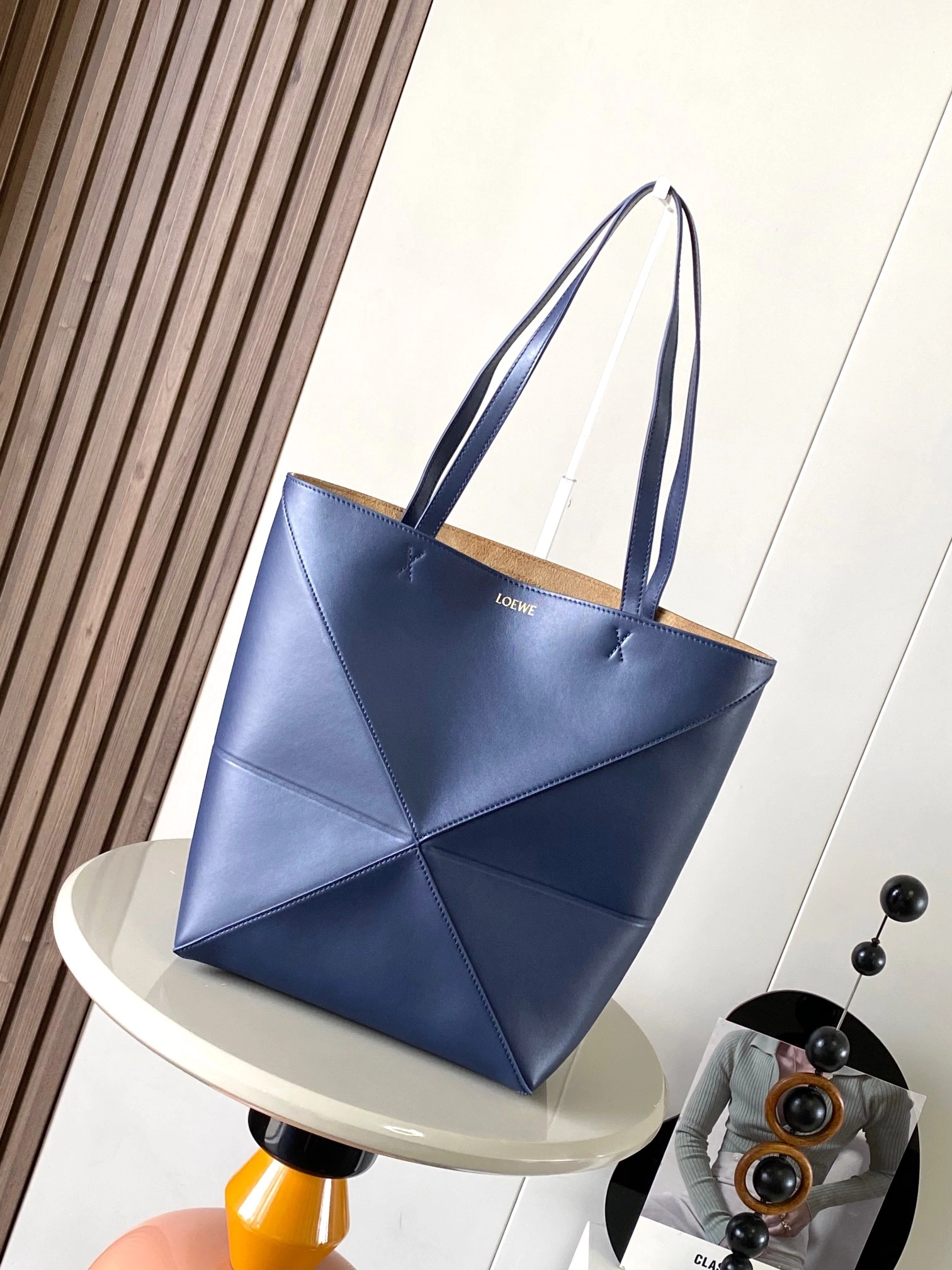 EyeCatching Loewe Shopping Bags 71881