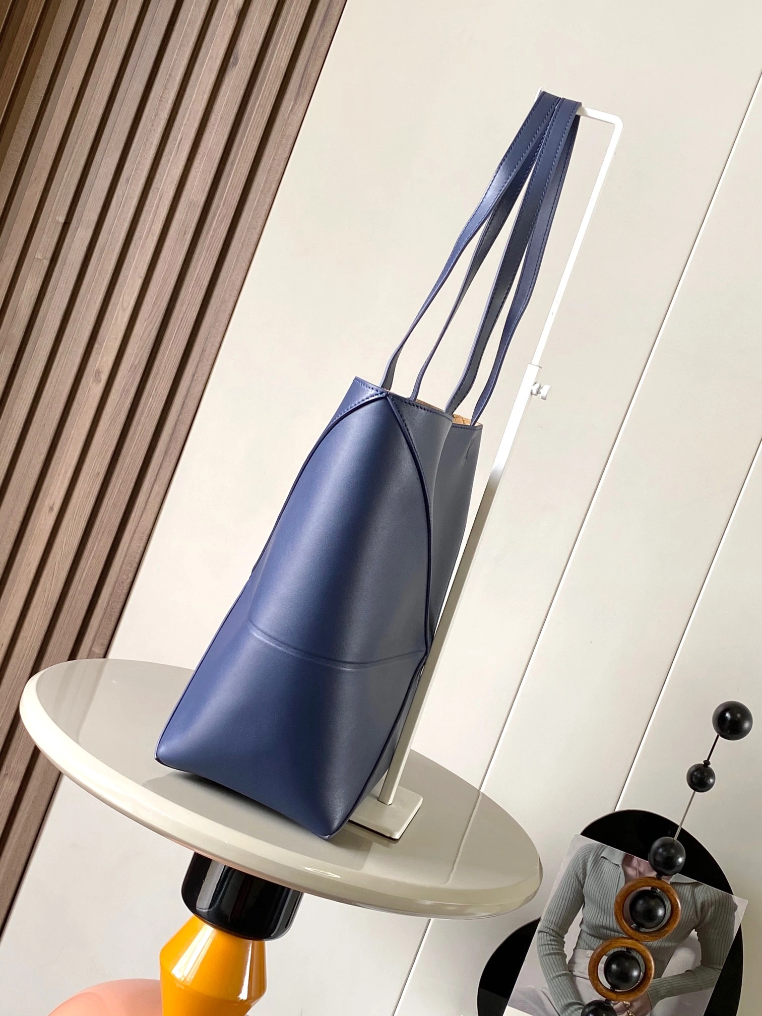 EyeCatching Loewe Shopping Bags 71881
