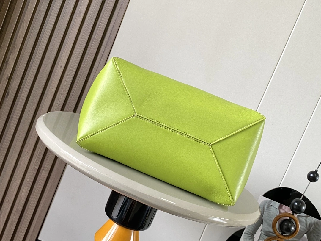 Loewe Shopping Bags Comfortable 71930