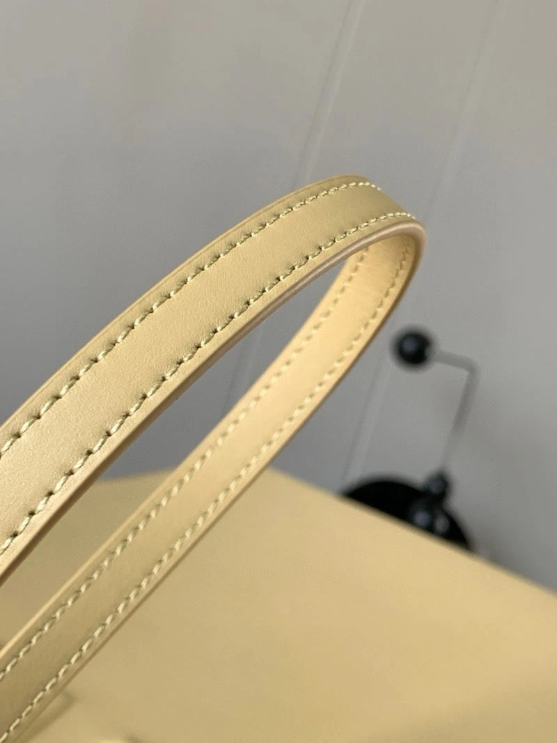 Refined Loewe Shopping Bags 61146