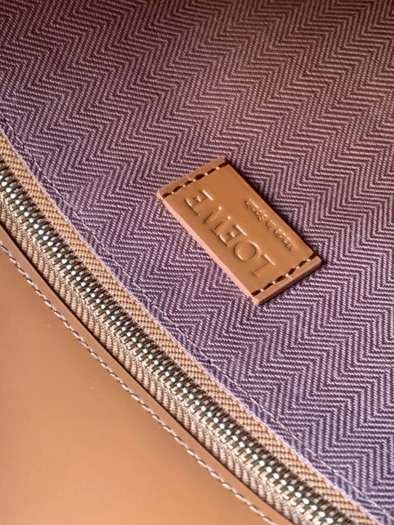 Loewe Shopping Bags Compact 61140