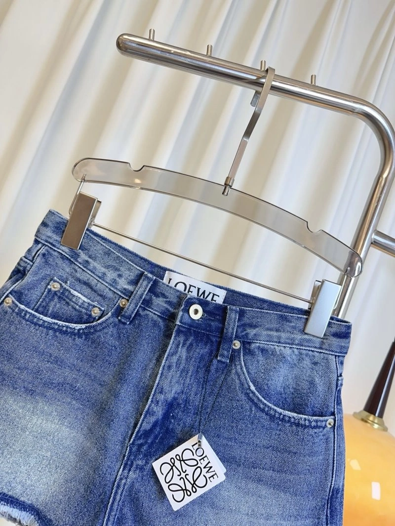 Affordable Loewe Short Pants 151644