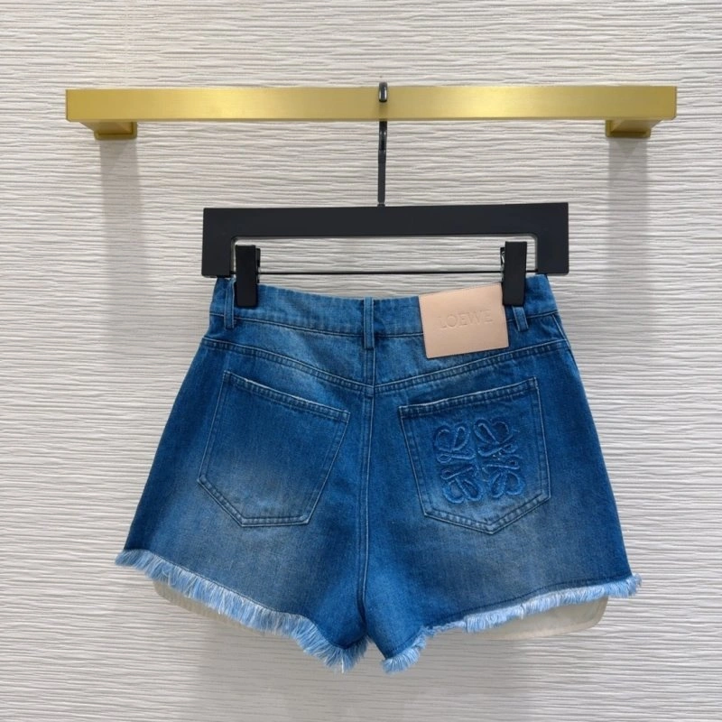 Tailored Loewe Short Pants 151632