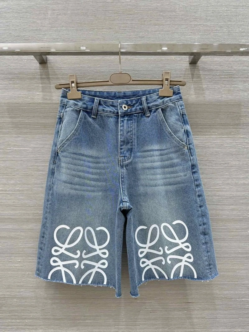 Chic Loewe Short Pants 151624