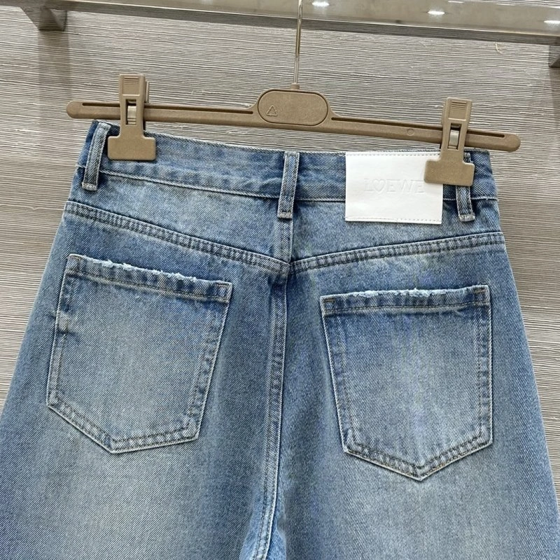 Chic Loewe Short Pants 151624