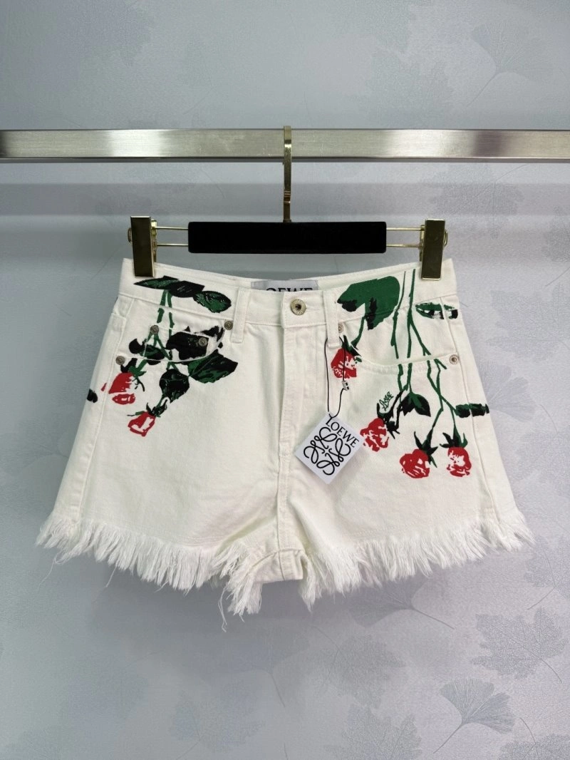 Stylish Loewe Short Pants 151611