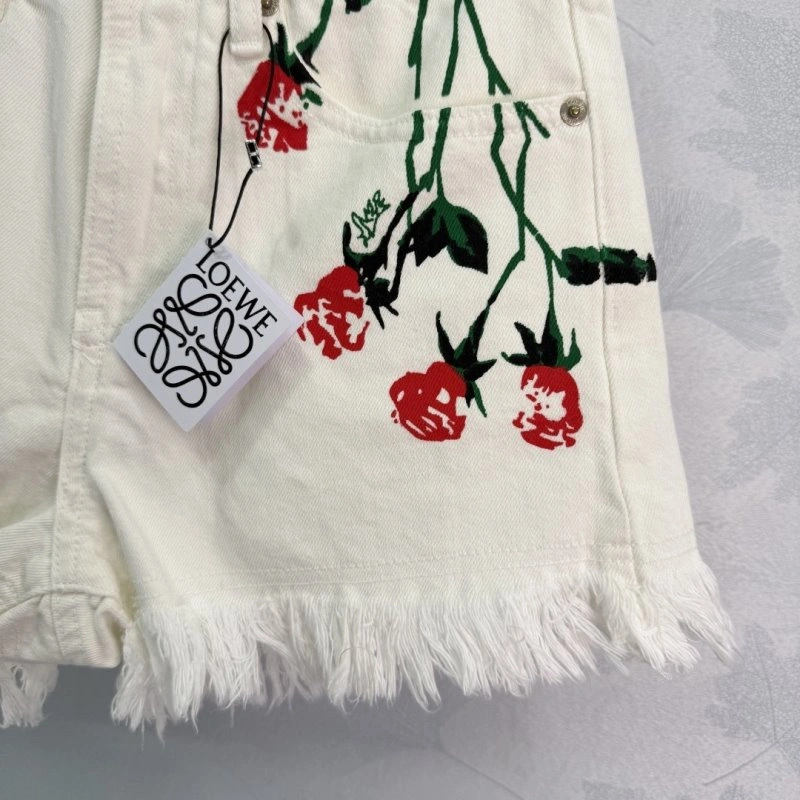 Stylish Loewe Short Pants 151611