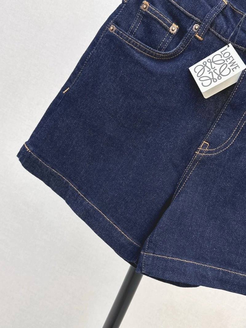 Breathable Loewe Short Pants 149709