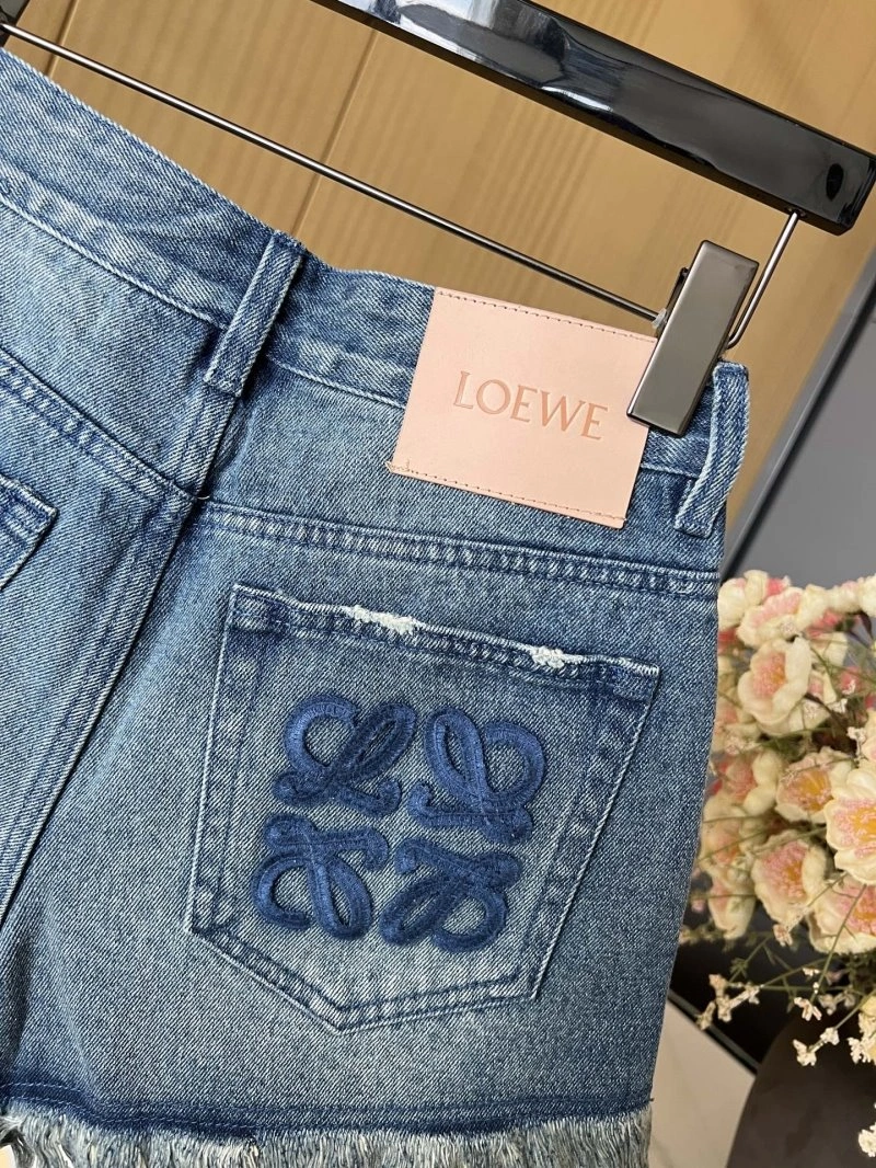 Loewe Short Pants Comfortable 149698