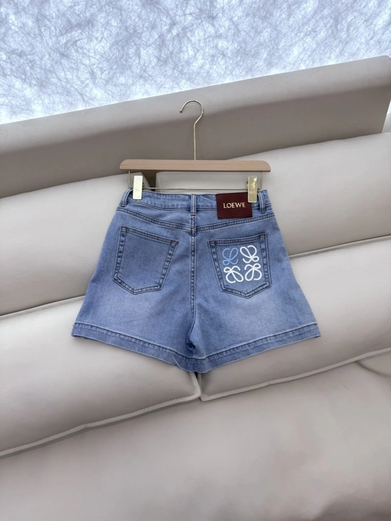 Loewe Short Pants Unique 149695