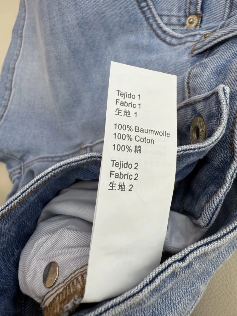 Loewe Short Pants Unique 149695