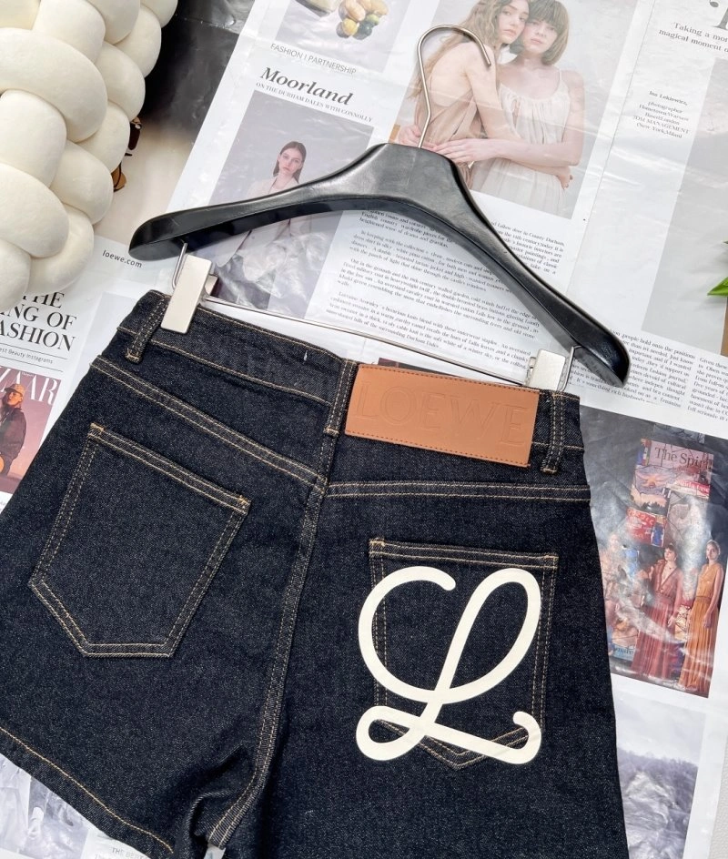 Attractive Loewe Short Pants 149691