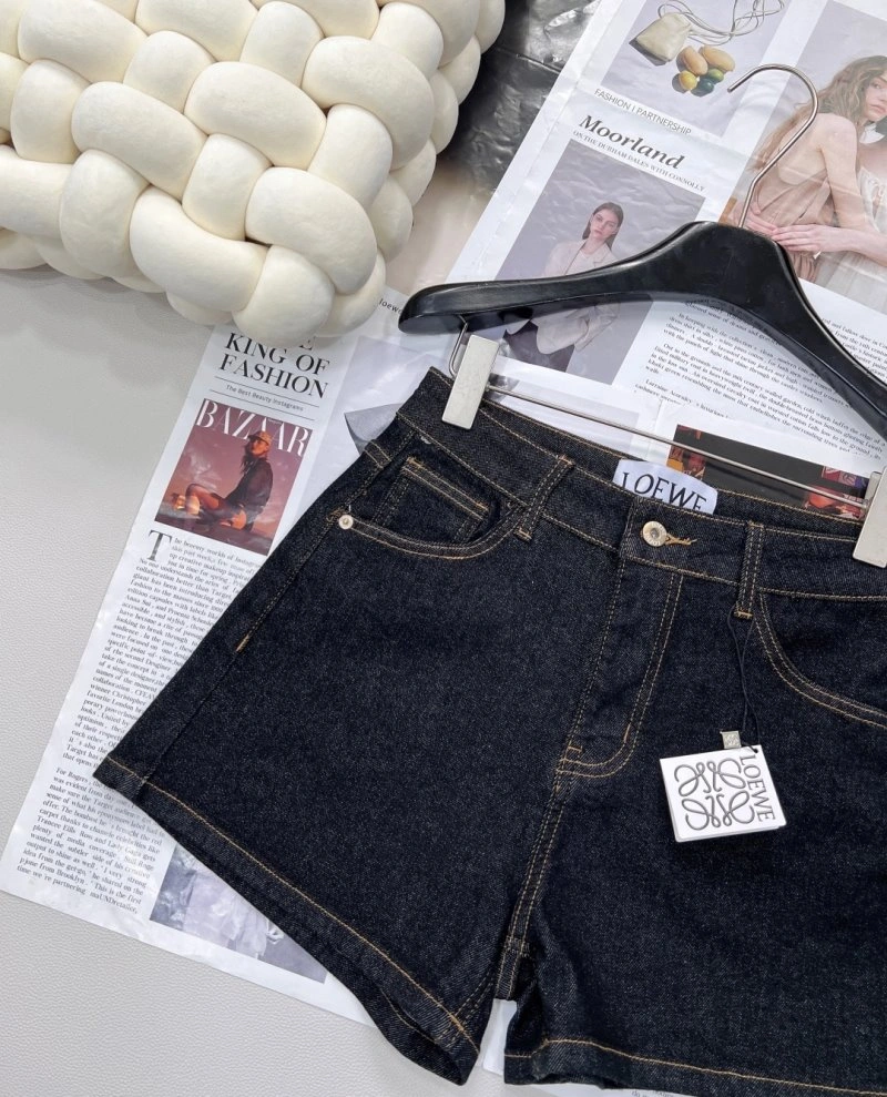 Attractive Loewe Short Pants 149691