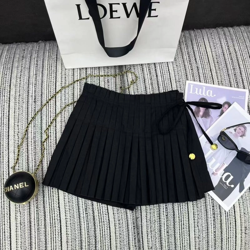 EyeCatching Loewe Short Pants 154908