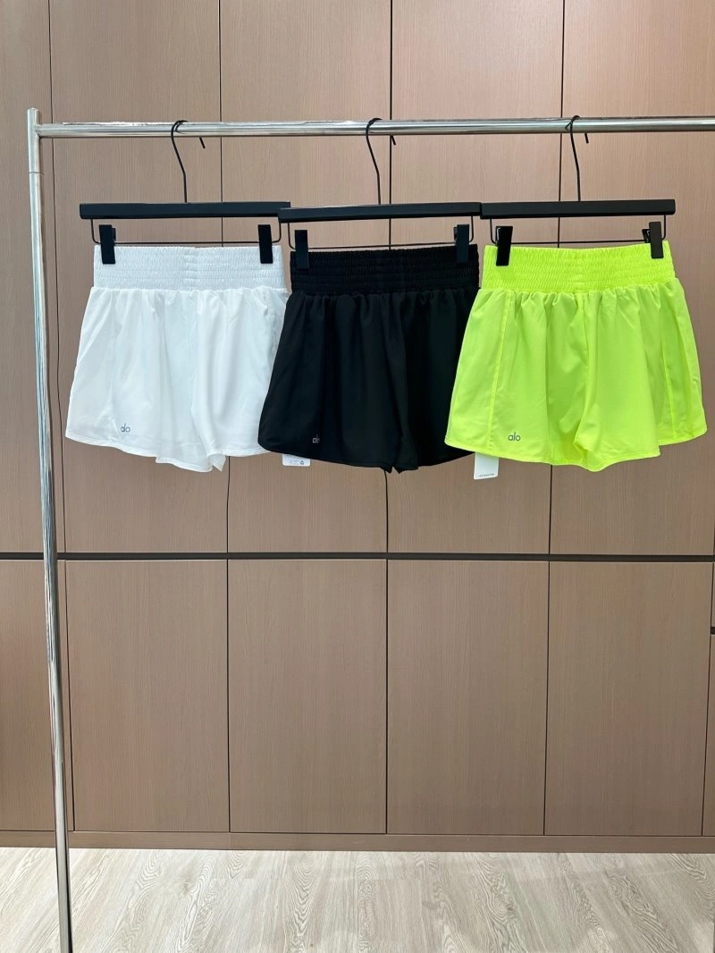 Flexible Loewe Short Pants 153117