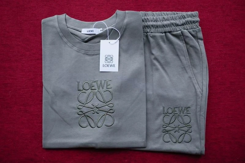 Loewe Short Suits Fashionable 157649
